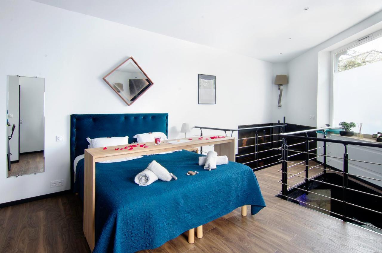 Mieuxqualhotel Jacuzzi Privatif La Retro Bordeaux Exteriör bild