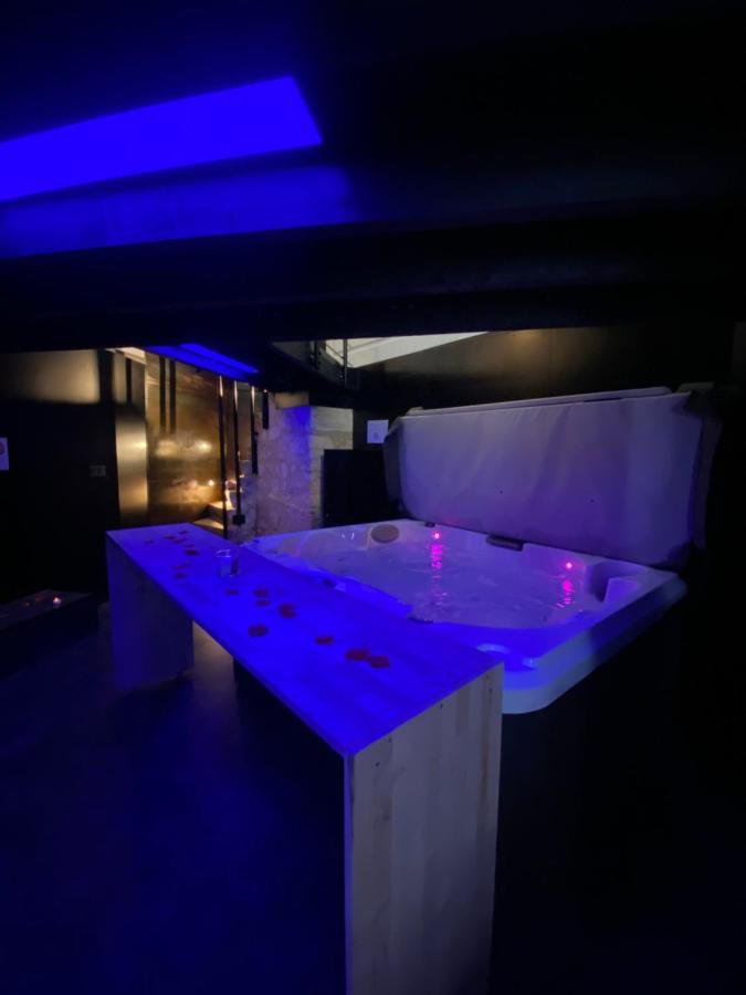 Mieuxqualhotel Jacuzzi Privatif La Retro Bordeaux Exteriör bild